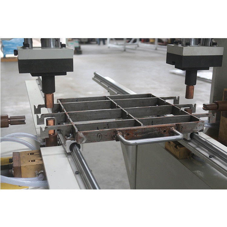 Mesin pengelasan T-Butt Frame Double-Head untuk pengelasan profil kawat T dari keranjang kawat atau rak kawat