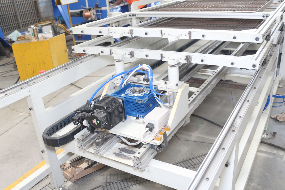 Peralatan Pengelasan HWASHI Gaya Gantry Otomatis Multi Head Spot Row Mesin Pengelasan Untuk Wire Mesh Hot Product Disediakan 2 - 8 mm